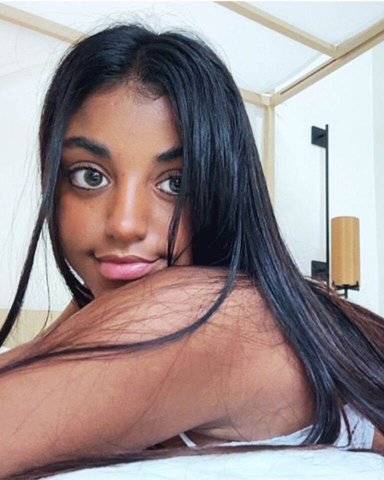 Julieth Diaz A Colombian Girl Who Became Viral On Social Media The